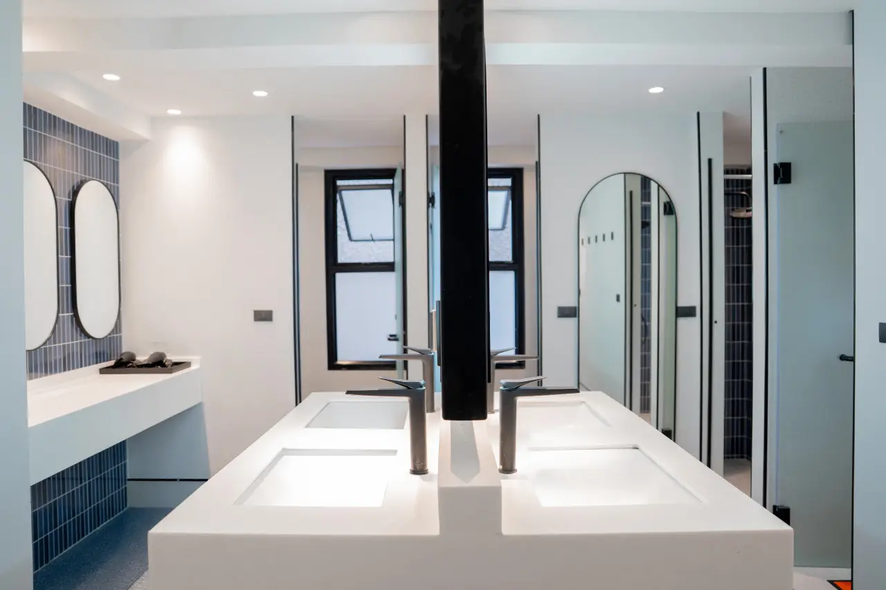 Ladie-Tribe-Hideout-13