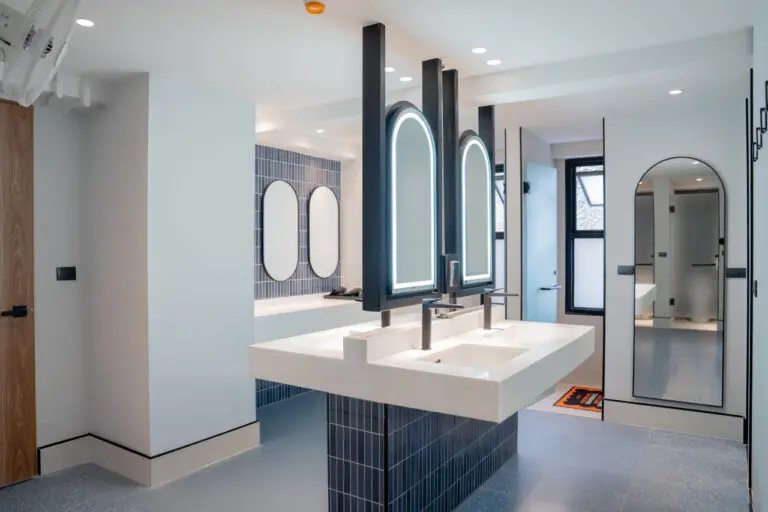 Bangkok Siam 99 Ladie-Tribe-Hideout-14