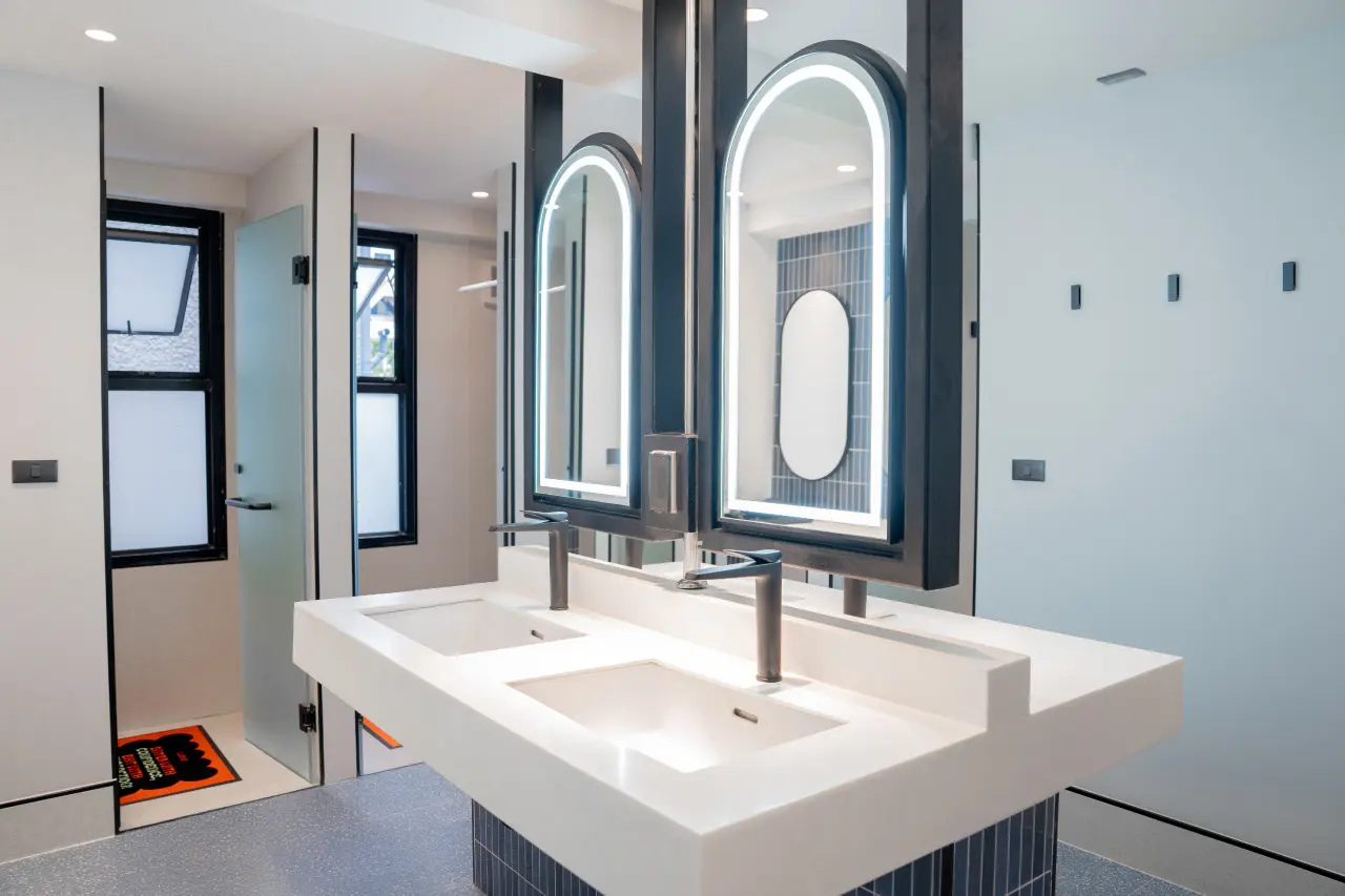 Ladie-Tribe-Hideout-16