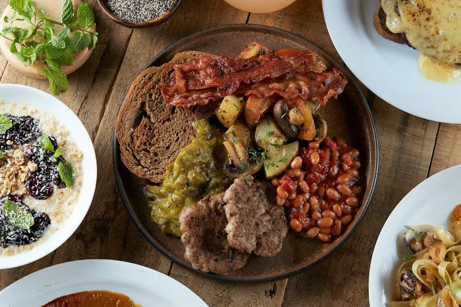 Manila Makati 281 019-Essential goodness, for the pilgrims (All day dining)_ed