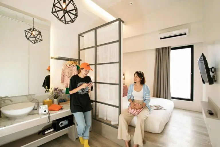 Manila Makati 37 Avenue King 3