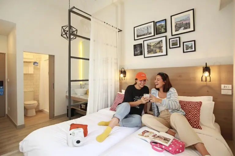 Manila Makati 44 Avenue Twin 3