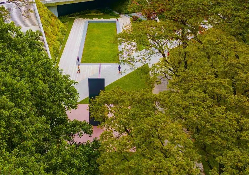 Ayala Triangle Gardens