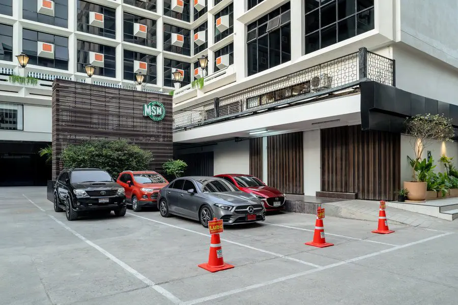 Bangkok Chinatown 465 Copy of Car Parking_result