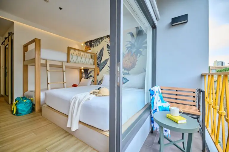 Islander Hub King 08