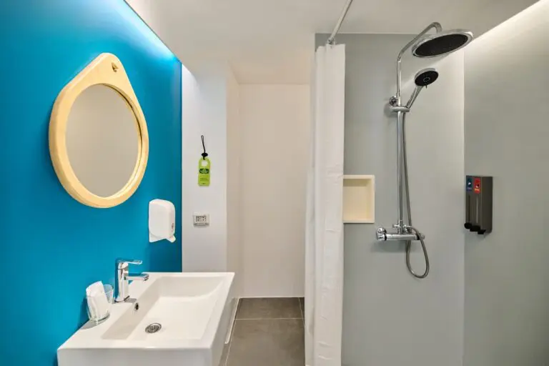 Islander Hub King 09