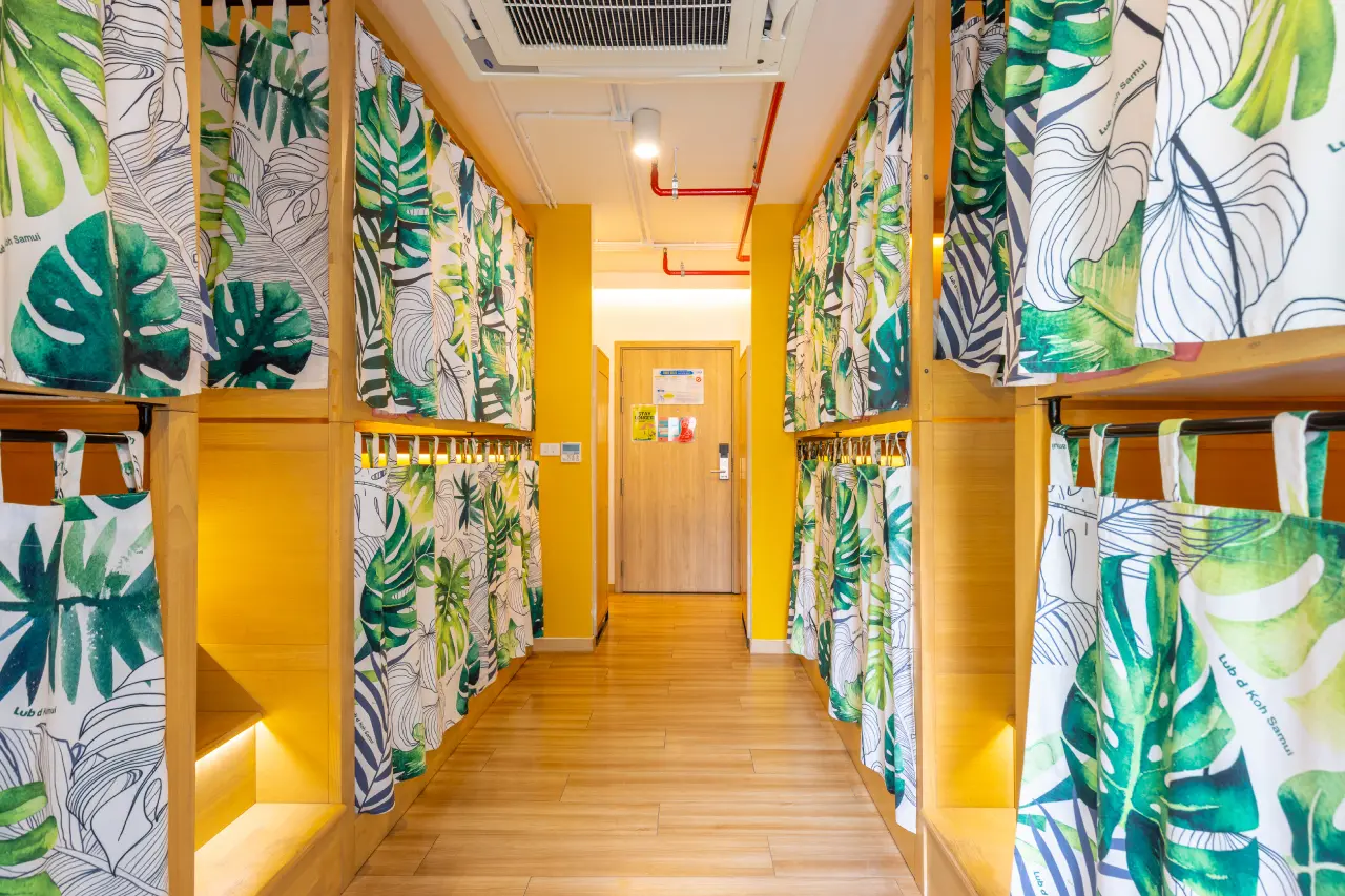 Ladies-Tribe-Hideout-03