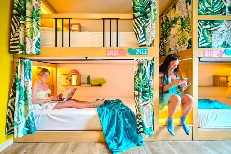 Ladies-Tribe-Hideout-05