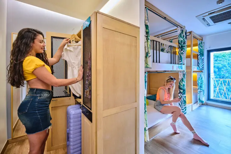 Ladies-Tribe-Hideout-09