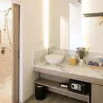 麦卡蒂大道双胞胎 (05)