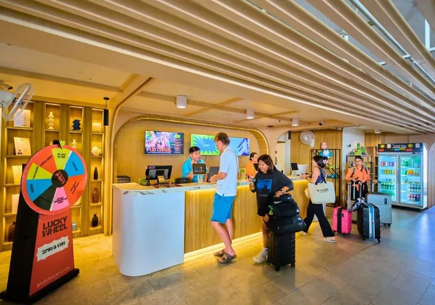 Patong The Space @ Lub d