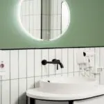 Shared-Bathroom_Male5