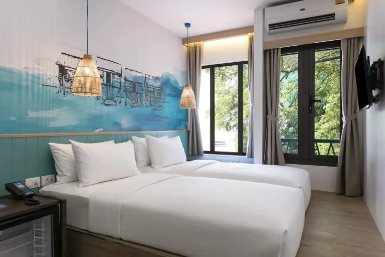 Cambodia Siem Reap 35 TONLÉ SAP TWIN (01)