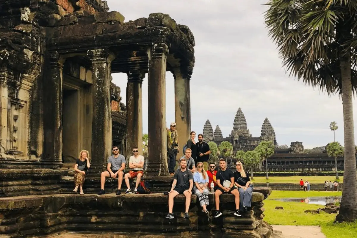 16 Incredibly Useful Things to Know Before Visiting Cambodia 2 0 3 1