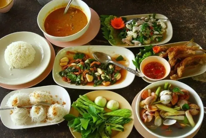 Mor Mu Dong Restaurant1