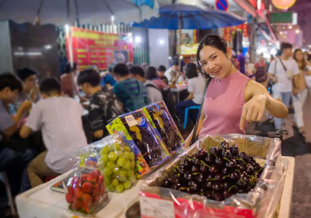 Essential Thai Phrases You Should Know Before Visiting Thailand 5 Yaowarat