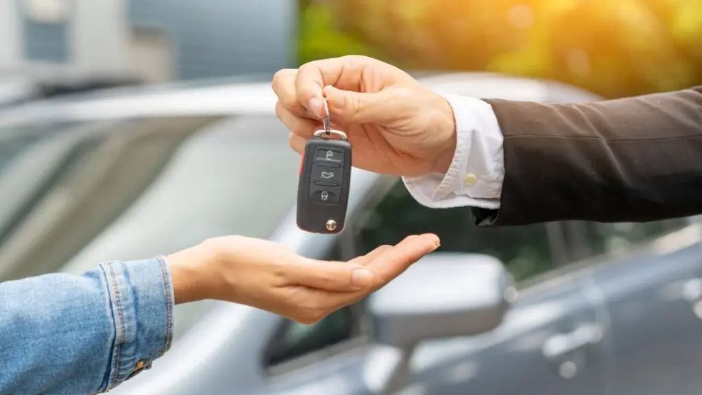 Essential Tips for Renting a Car and Traveling Solo in Thailand (2025 Guide) 3 3