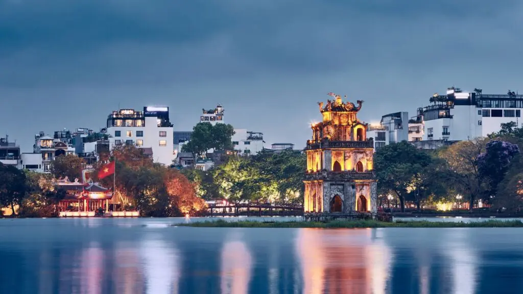 5 Budget-Friendly International Destinations Near Thailand (Under ~10,000 THB) 4 4 1