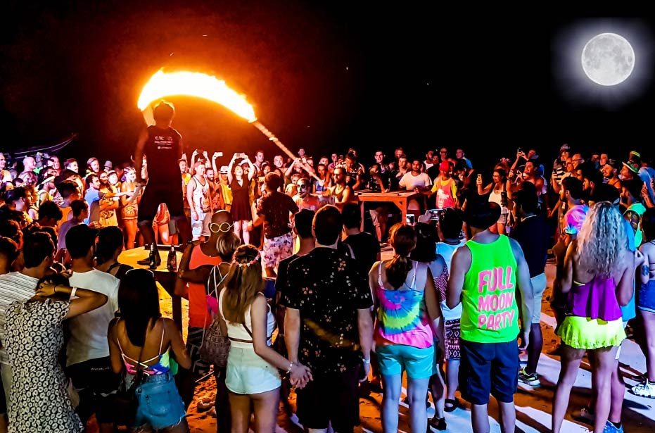 How to Get to the Full Moon Party in Koh Phangan Lub d