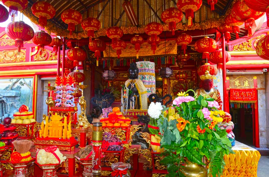 Discover 5 Traditions Practiced During The Chinese New Year in Phuket 5 CNY4
